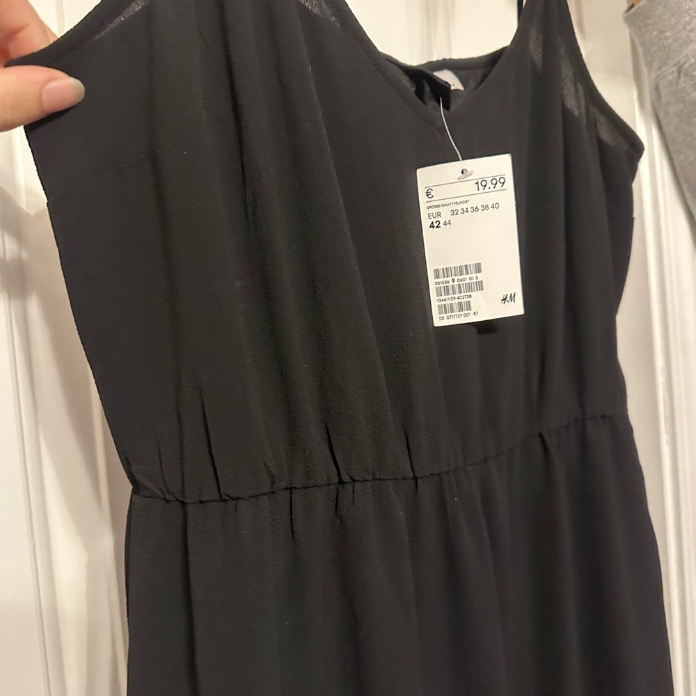 Long black dress